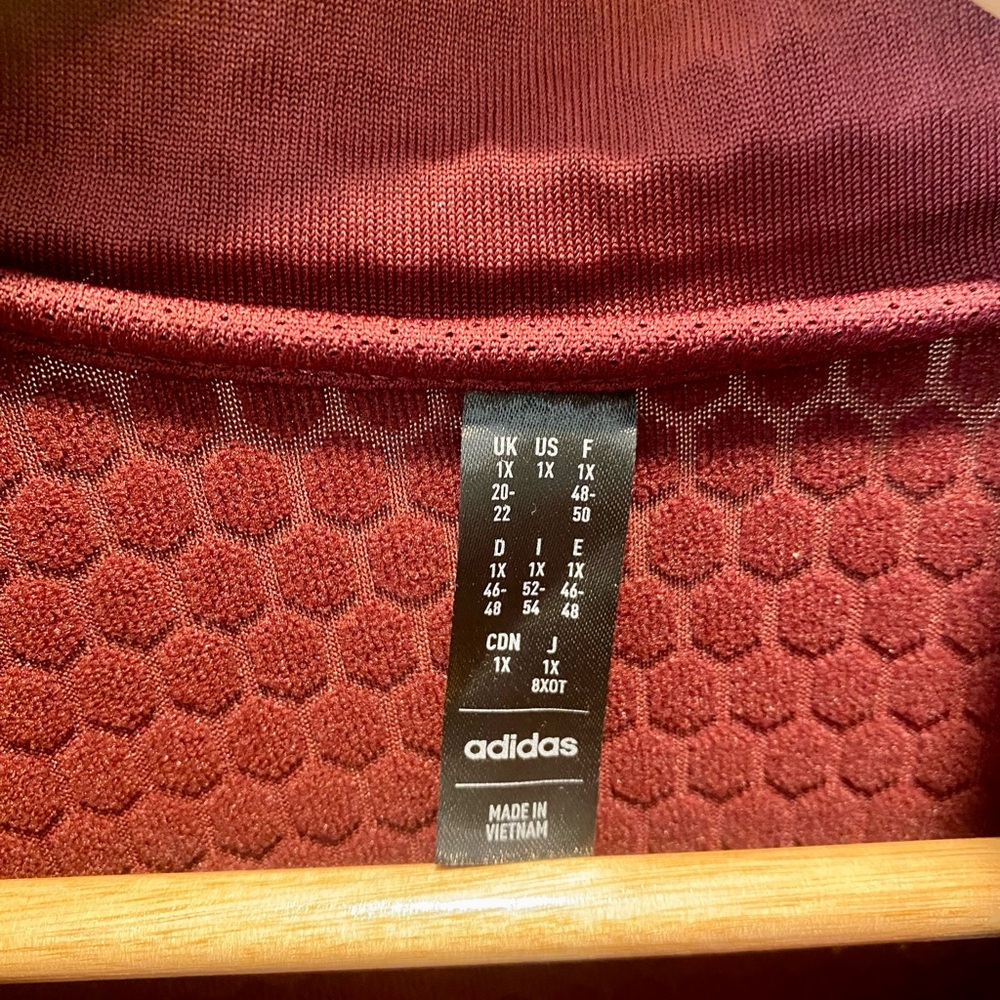 Adidas TERREX Burgundy Lightweight Zip Trail Running Athletic Jacket - Picture 3 of 3